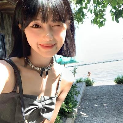 朕的刺客女友 海报